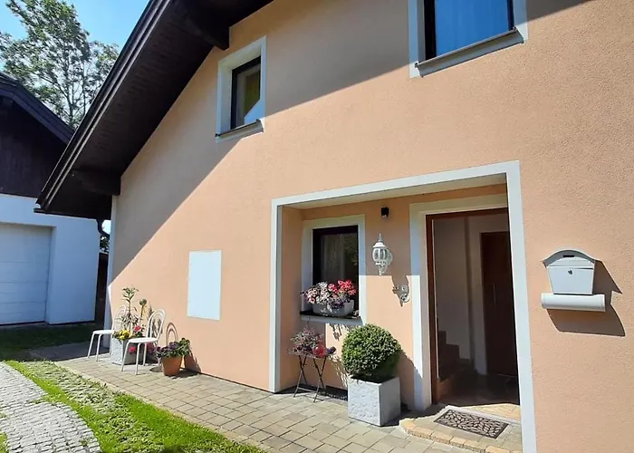 Zum Irrsee 79 Mondseeland Apartment